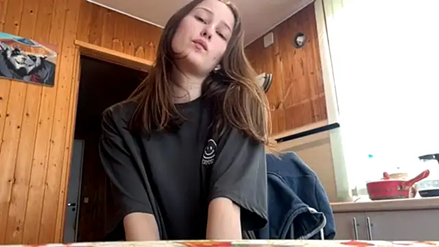 VickieKush online show from 20, 5, 2026