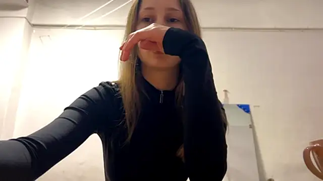 VickieKush online show from 17, 2, 2026