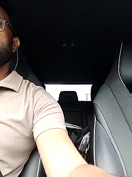 Snapshot of shineboy28 chatting on 15, 2, 2026 shineboy28 online show from 15, 2, 2026