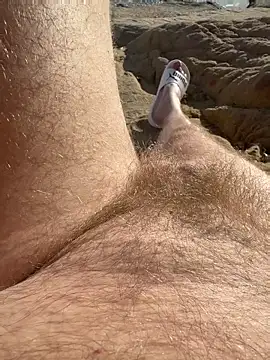 benoitxxx online show from 13, 4, 2026