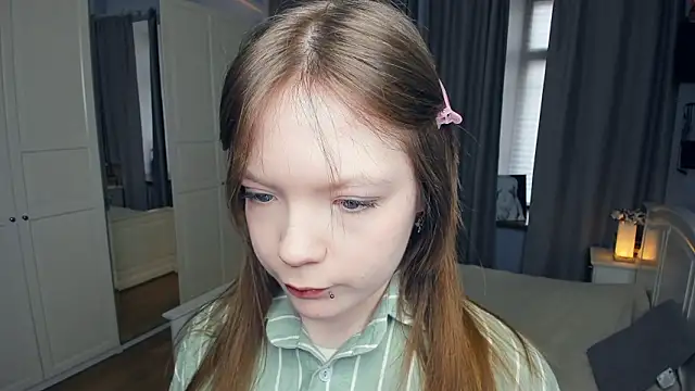 LavenderMitten online show from 6, 3, 2026