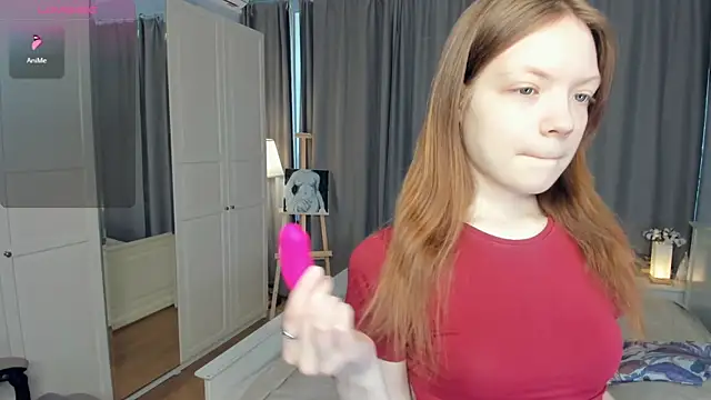 LavenderMitten online show from 24, 5, 2026