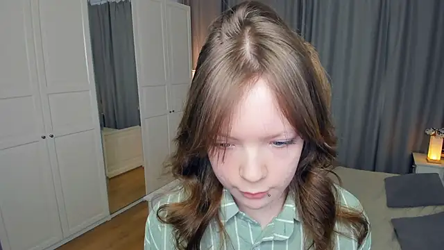 Snapshot of LavenderMitten chatting on 22, 2, 2026 LavenderMitten online show from 22, 2, 2026