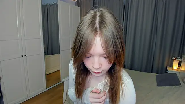 Snapshot of LavenderMitten chatting on 20, 2, 2026 LavenderMitten online show from 20, 2, 2026