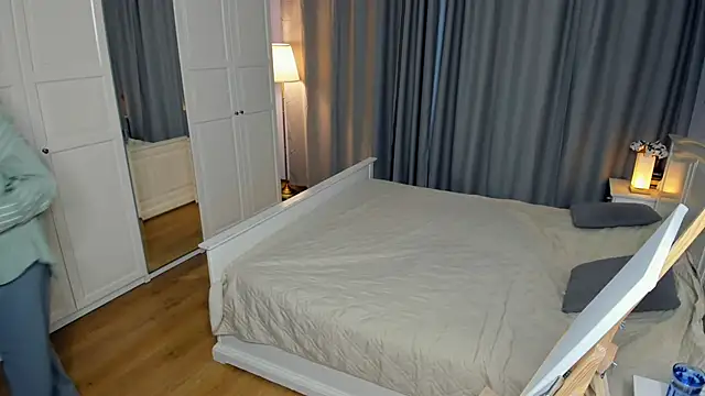 Snapshot of LavenderMitten chatting on 26, 2, 2026 LavenderMitten online show from 26, 2, 2026