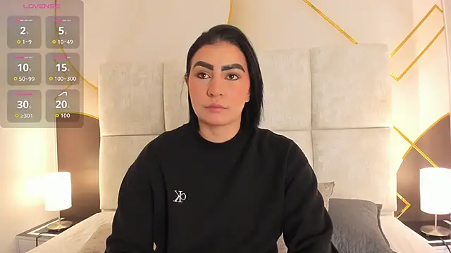 caroo giraldo   online show from 6, 4, 2026