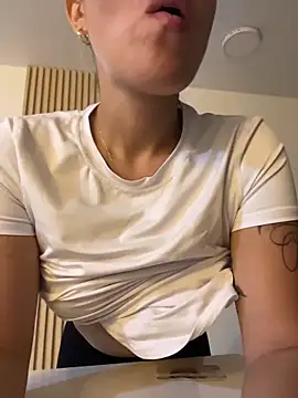 GabrielaS  online show from 21, 4, 2026