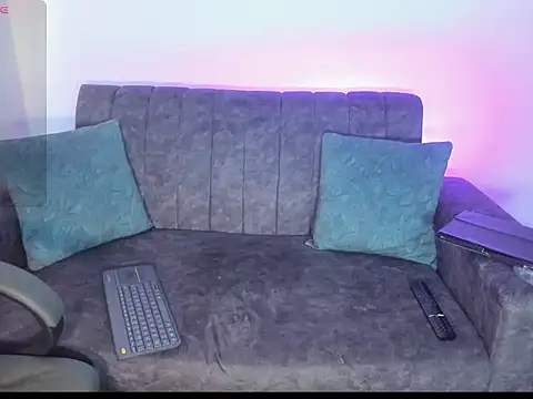 Snapshot of velmoon chatting on 25, 2, 2026 velmoon online show from 25, 2, 2026