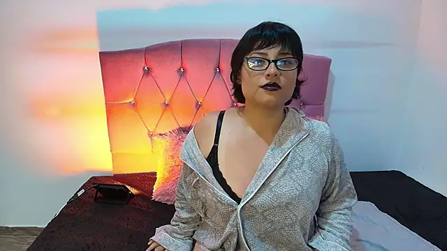 Snapshot of Angelic_17 chatting on 13, 2, 2026 Angelic 17 online show from 13, 2, 2026