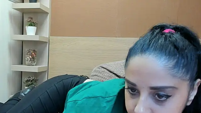 PinkyTwerkyX online show from 29, 10, 2025