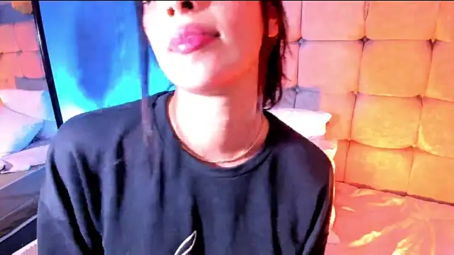 Blue Aura  online show from 28, 4, 2026