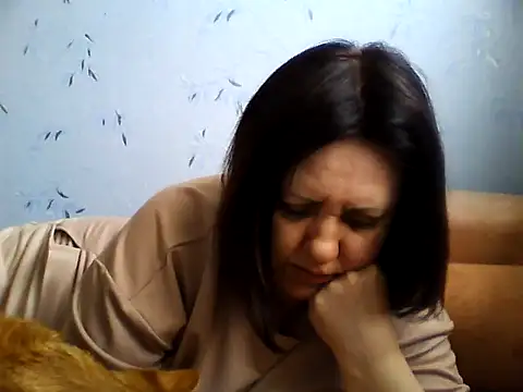 LockyCharm111 online show from 5, 4, 2026