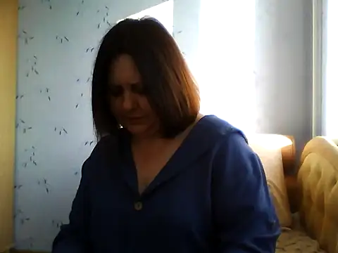 LockyCharm111 online show from 5, 3, 2026