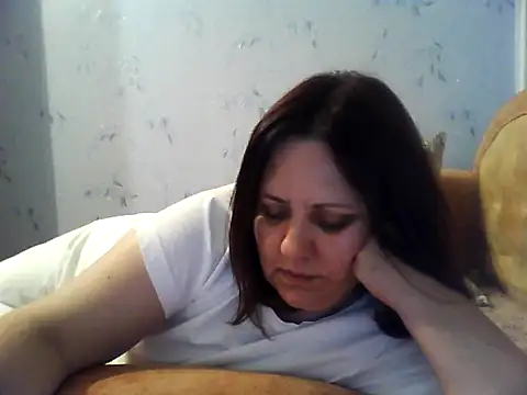 LockyCharm111 online show from 31, 5, 2026