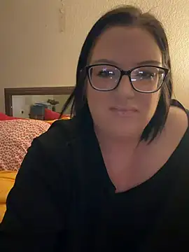 FreaksOffALeash3261 online show from 22, 5, 2026