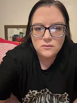 FreaksOffALeash3261 online show from 26, 5, 2026