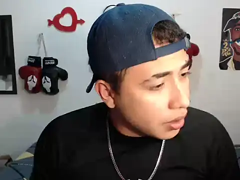 david hot crazy online show from 24, 2, 2026