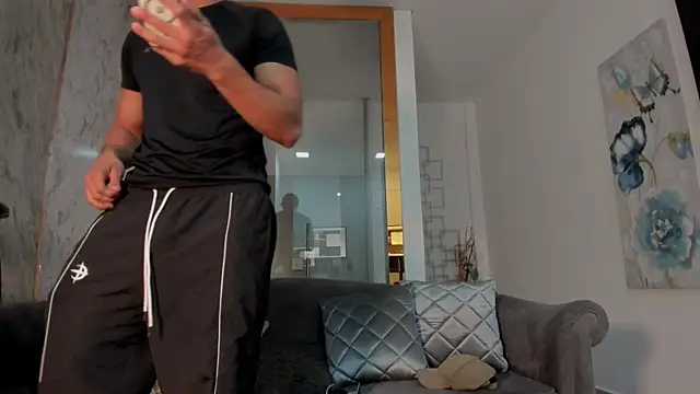 Snapshot of Maik_Mejia chatting on 16, 2, 2026 Maik Mejia online show from 16, 2, 2026