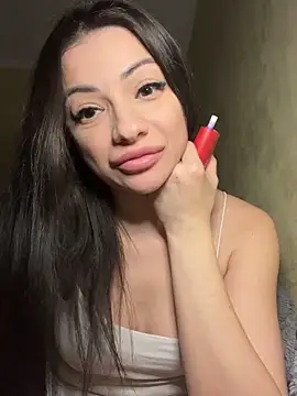 Snapshot of Layana_Ro chatting on 21, 2, 2026 Layana Ro online show from 21, 2, 2026