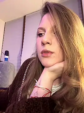 YourSweetArya online show from 7, 3, 2026