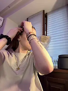 YourSweetArya online show from 12, 3, 2026