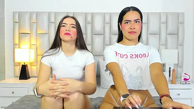 paola katy dicks online show from 23, 4, 2026