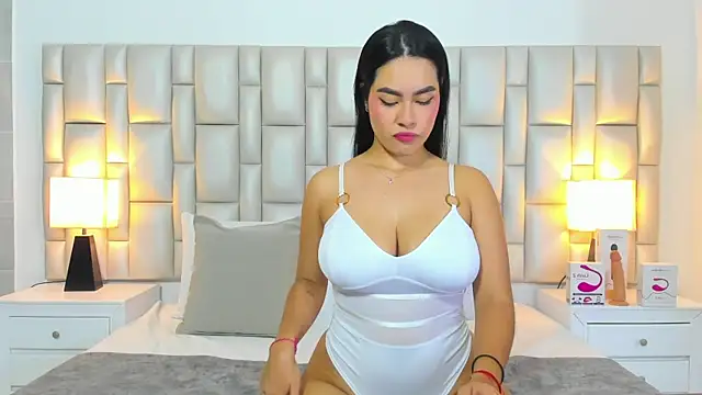 paola katy dicks online show from 24, 6, 2026