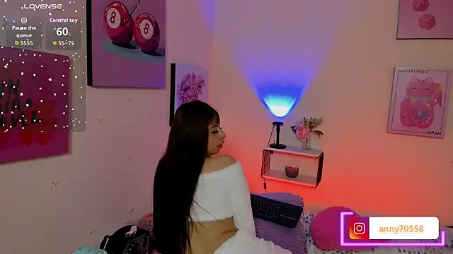 AnnyCotton online show from 16, 7, 2026