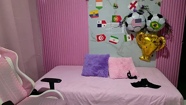 Sophie19   online show from 6, 7, 2026