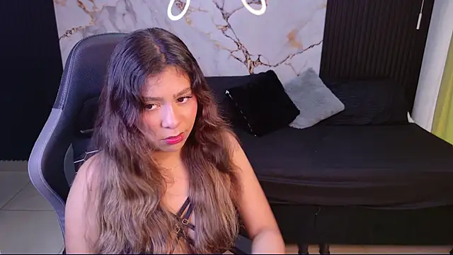 Sophie19   online show from 8, 3, 2026