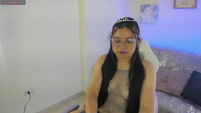 Snapshot of Afrodita_rouss chatting on 1, 3, 2026 Afrodita rouss online show from 1, 3, 2026