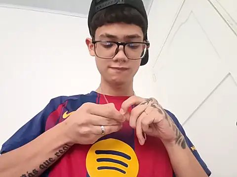 Santi Princex online show from 12, 2, 2026