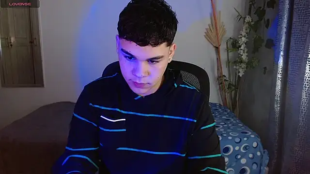 eithan jonnes online show from 20, 3, 2026