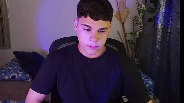 eithan jonnes online show from 8, 4, 2026