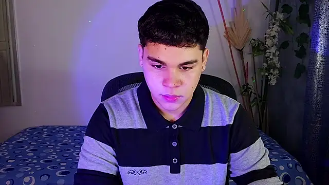 eithan jonnes online show from 9, 3, 2026