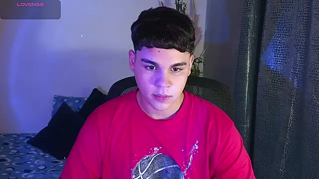 Snapshot of eithan_jonnes chatting on 28, 2, 2026 eithan jonnes online show from 28, 2, 2026