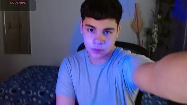 eithan jonnes online show from 13, 3, 2026