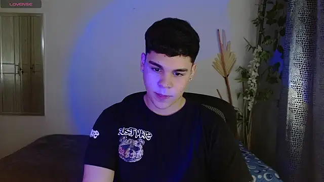 eithan jonnes online show from 24, 3, 2026