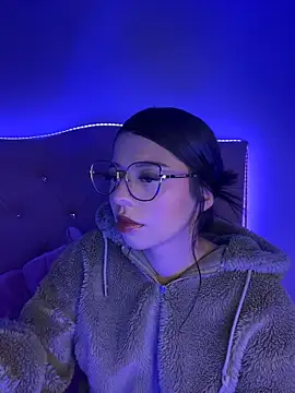 Deva 00 online show from 11, 4, 2026