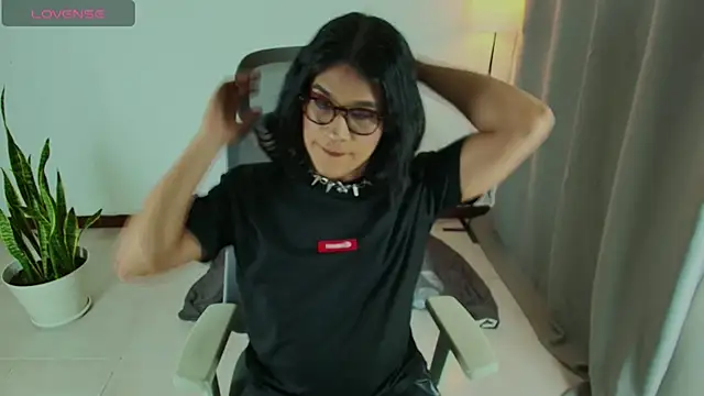 succubus Vitta online show from 4, 4, 2026