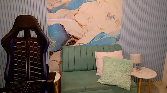 valerie20  online show from 11, 4, 2026