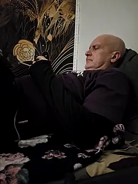 sk8brd snwbrd no snitch online show from 25, 2, 2026