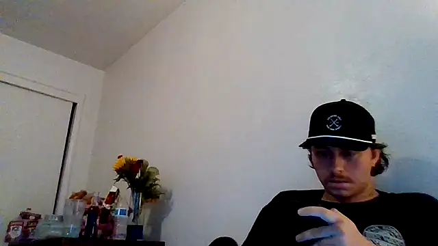 Snapshot of Tallhungandcloudy chatting on 17, 2, 2026 Tallhungandcloudy online show from 17, 2, 2026