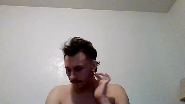 Snapshot of Tallhungandcloudy chatting on 2, 3, 2026 Tallhungandcloudy online show from 2, 3, 2026