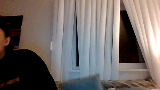 Snapshot of Tallhungandcloudy chatting on 21, 2, 2026 Tallhungandcloudy online show from 21, 2, 2026