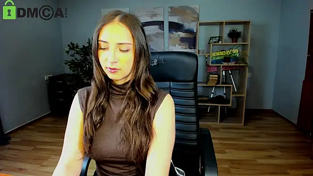 Effy Royse online show from 18, 4, 2026