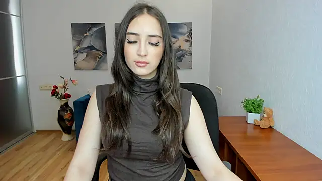 Effy Royse online show from 29, 5, 2026