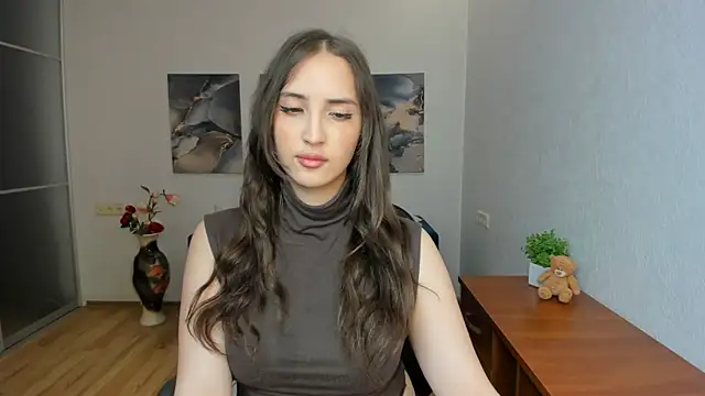 Snapshot of Effy_Royse chatting on 14, 6, 2026 Effy Royse online show from 14, 6, 2026