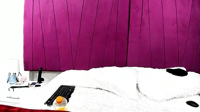 Snapshot of valery_slim18 chatting on 16, 5, 2026 valery slim18 online show from 16, 5, 2026