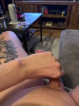 Hornyboy29cum online show from 24, 3, 2026